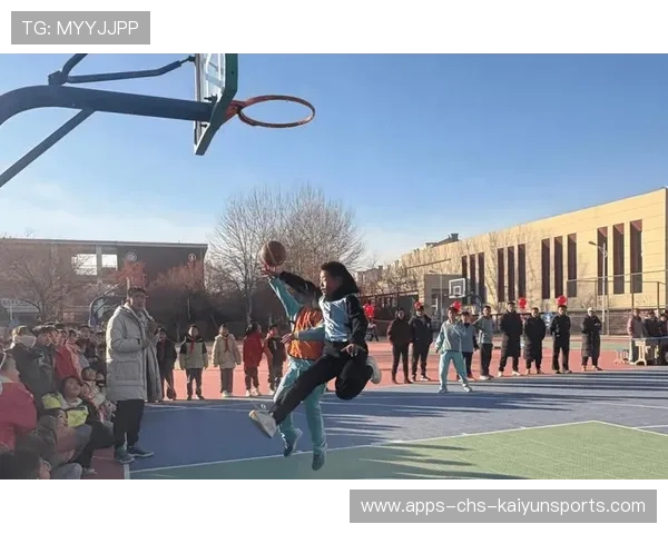 篮球在中国文化自信建设中的象征意义解析，篮球文化的价值